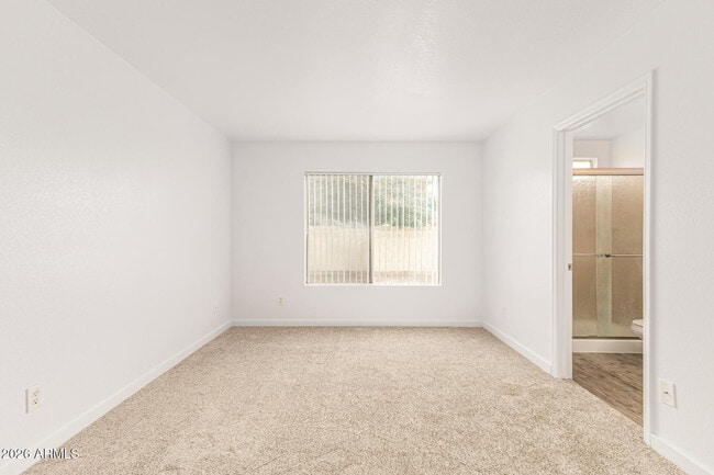 Building Photo - 7253 S Alder Dr