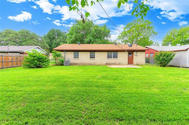 Building Photo - 4716 Fawn Dr