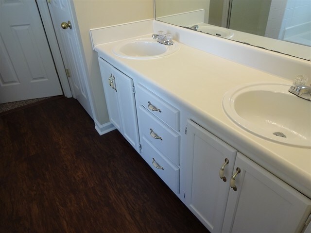 Building Photo - 115 Brookhaven Ln