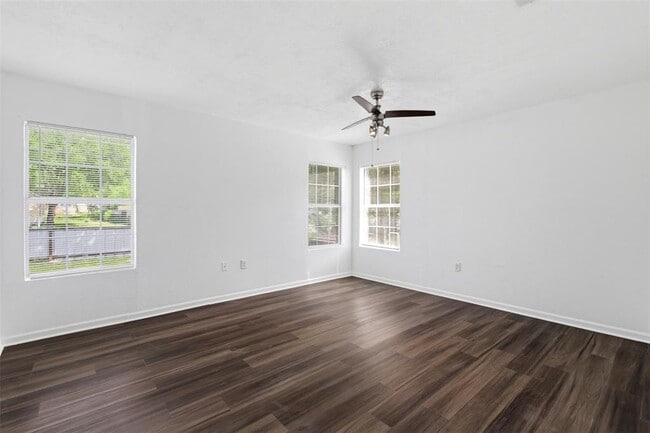 Building Photo - 206 Oscar St