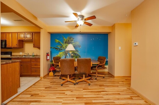 Building Photo - 254 Vail Ct