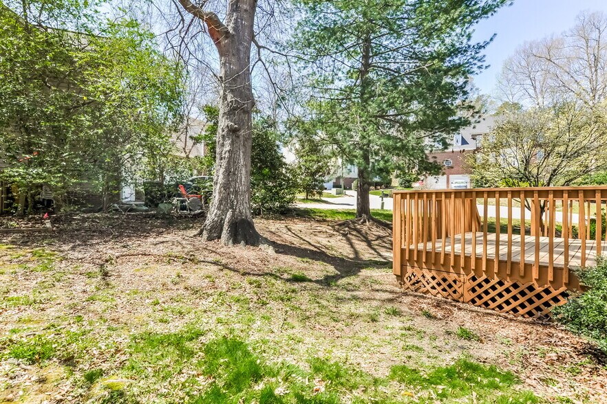 Building Photo - 4900 Royal Troon Dr