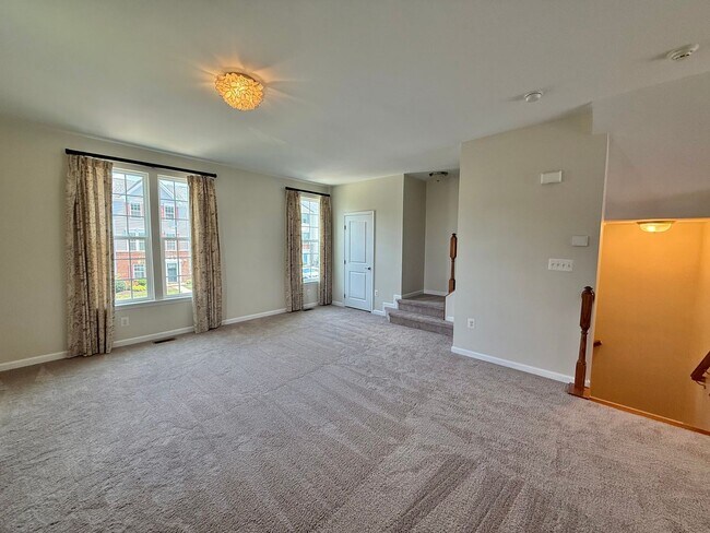 Building Photo - 2177 Whispering Hollow Ln
