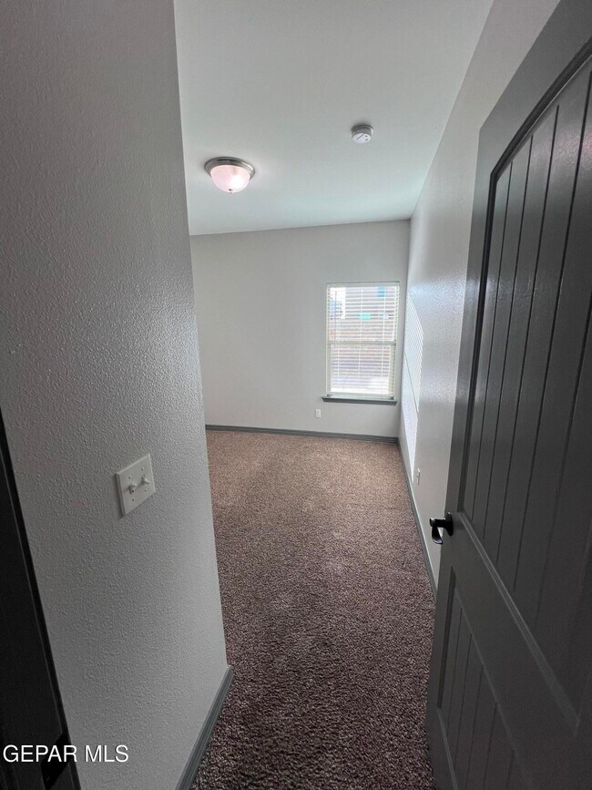 Building Photo - 807 HC Gilbert Minjares Dr