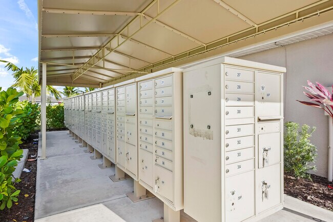 Building Photo - 309 Raspberry Rd