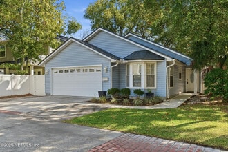 Building Photo - 128 Seminole Rd