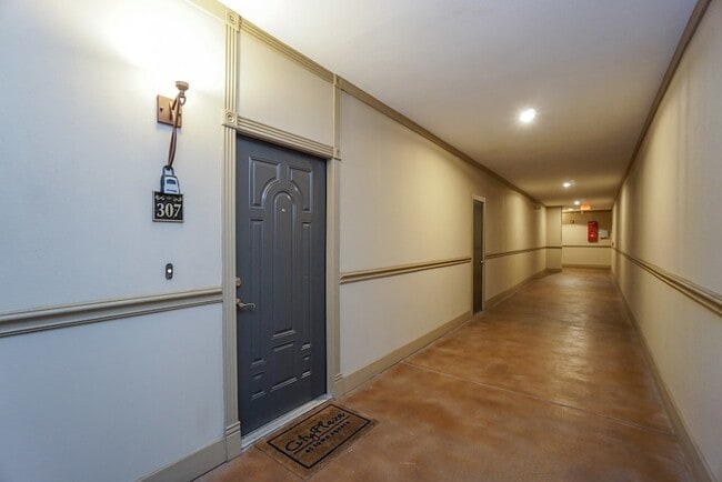 Building Photo - 2299 Lone Star Dr
