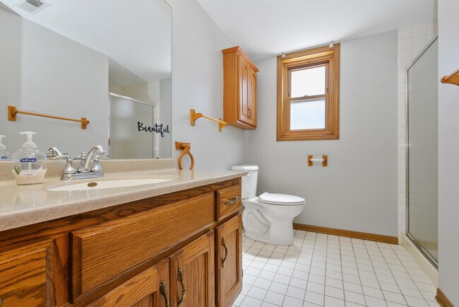 Building Photo - 7745 Woodstock Dr