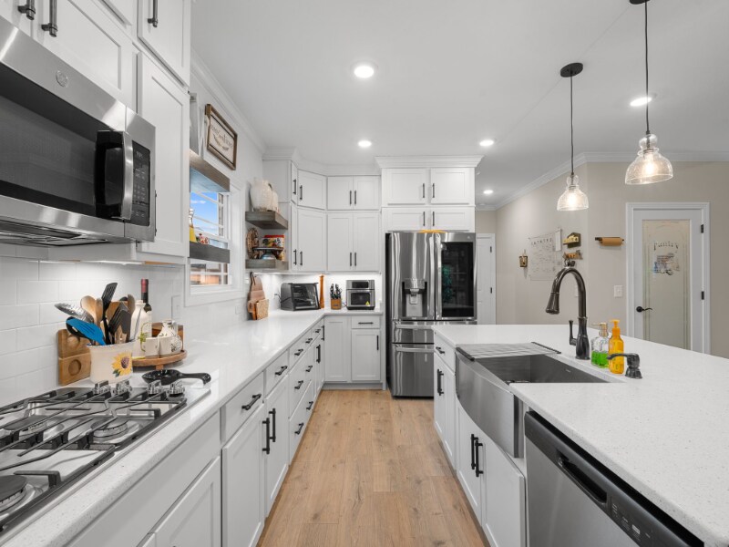 Building Photo - 806 Casen Ct