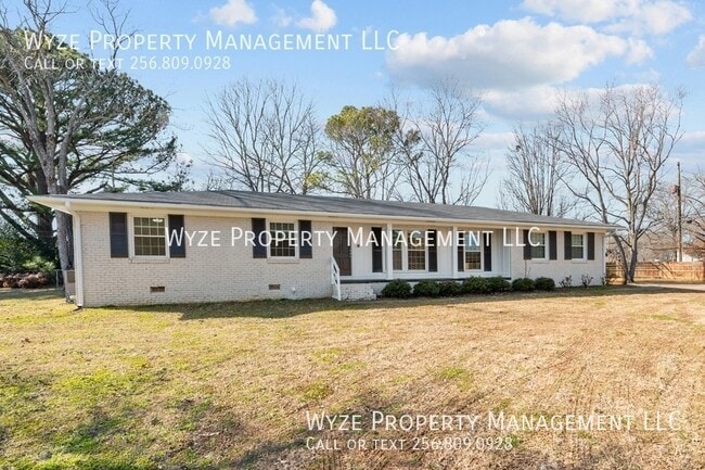 Building Photo - 2209 Rothmore Dr SW