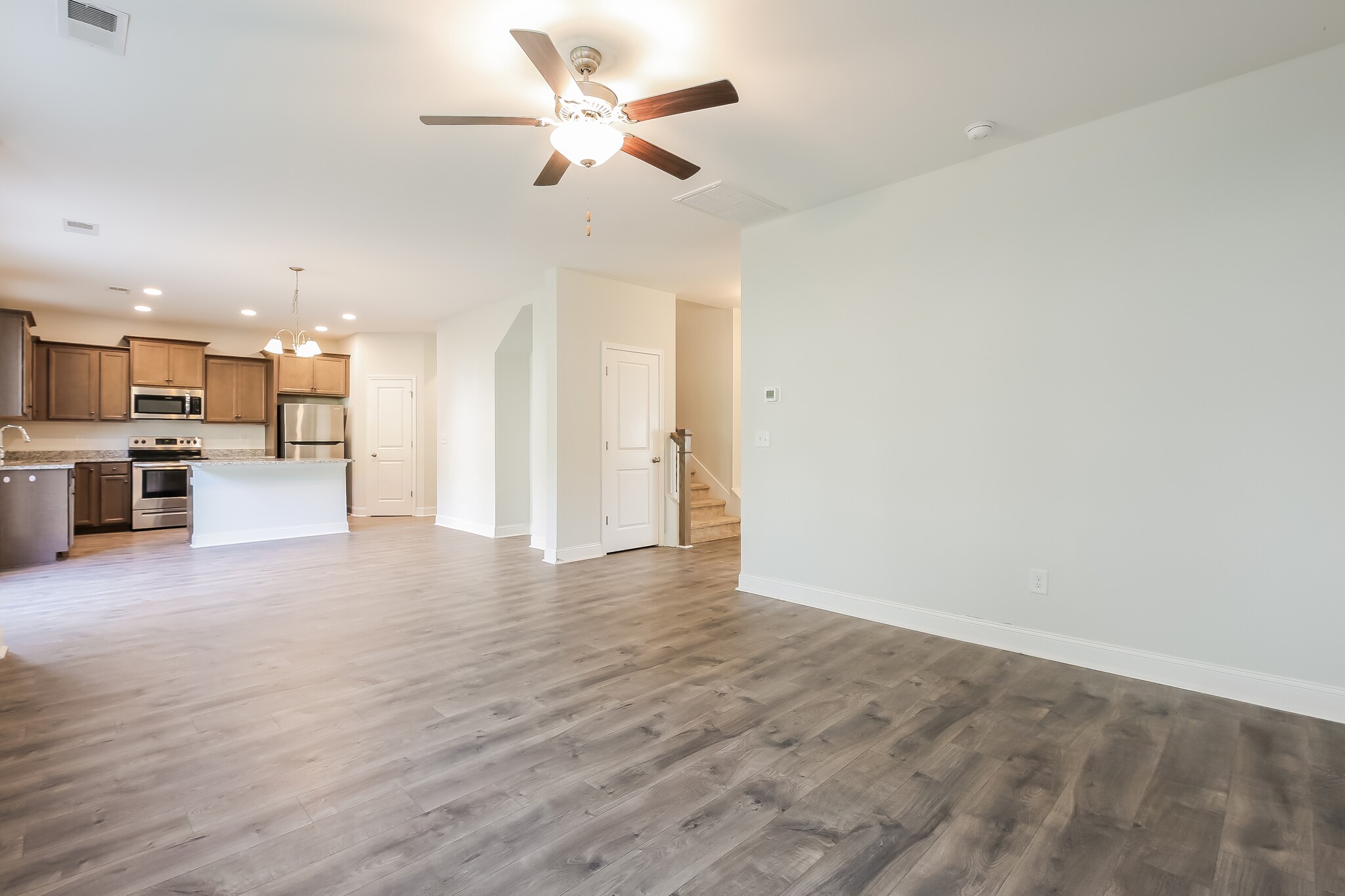 Building Photo - 208 Bosa Ln