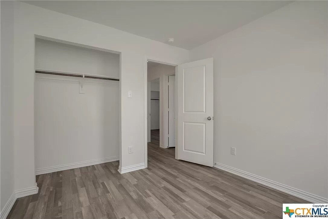 Building Photo - 1103 Attas Ave