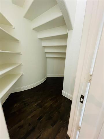 Building Photo - 3053 Izabella Ct