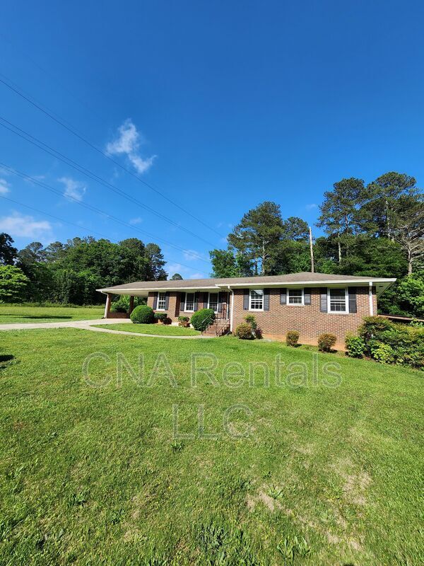 Building Photo - 626 Honeybear Ln