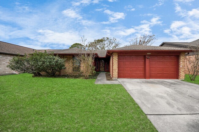 Building Photo - 2227 S Ferrisburg Ct