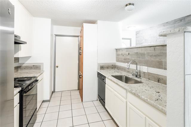 Building Photo - 7324 Hyde Ct