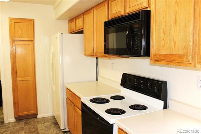 Building Photo - 4915 Waldenwood Dr