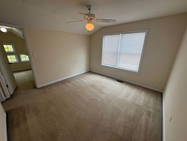 Building Photo - PRE-LEASING FOR AUGUST 2026!