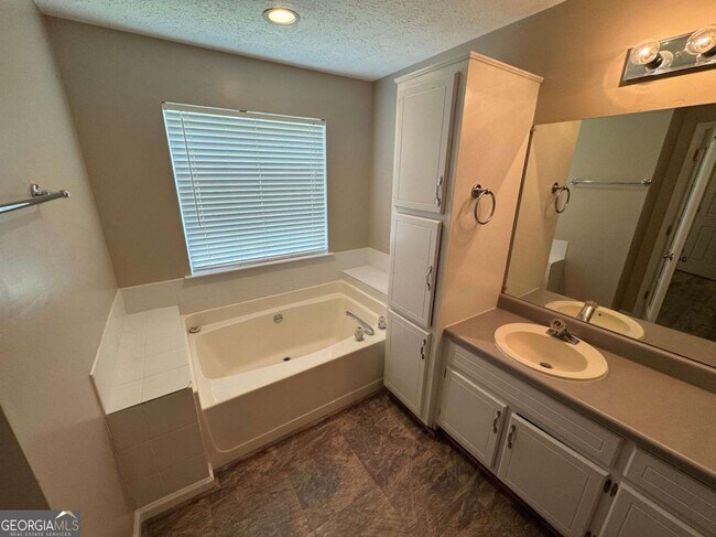Building Photo - 55 Dove Point Cir