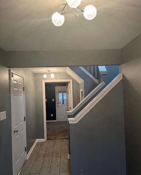 Building Photo - 46678 Cavendish Sq