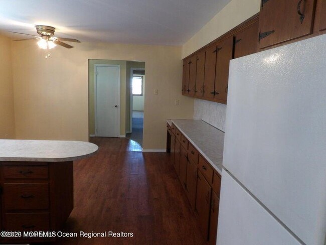 Building Photo - 1477 US-9