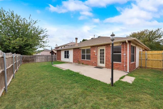 Building Photo - 728 Quail Dr