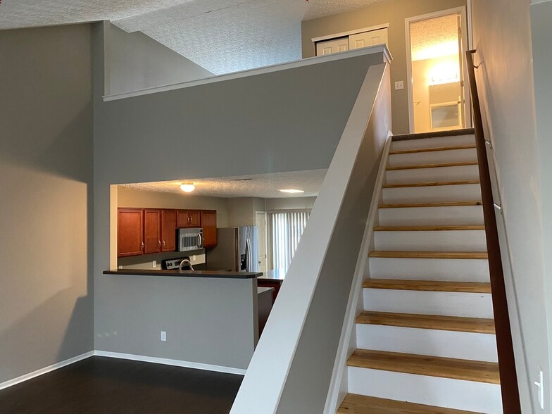 Looking to Upstairs Loft - 5974 Canyon Creek Dr