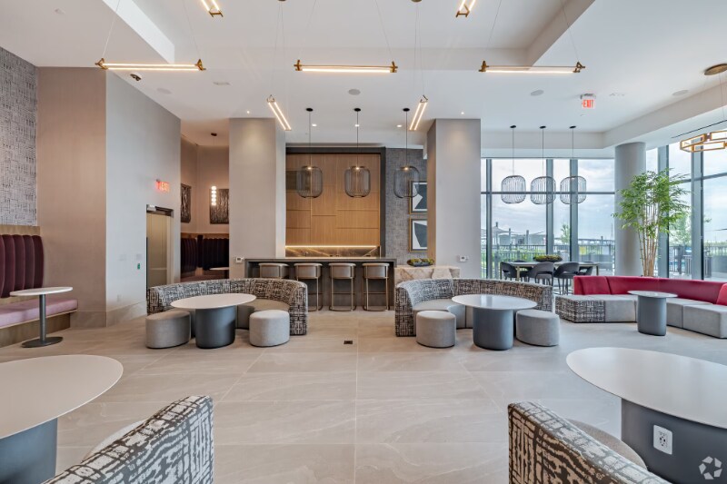 Building Photo - 4800 Brianna Ln