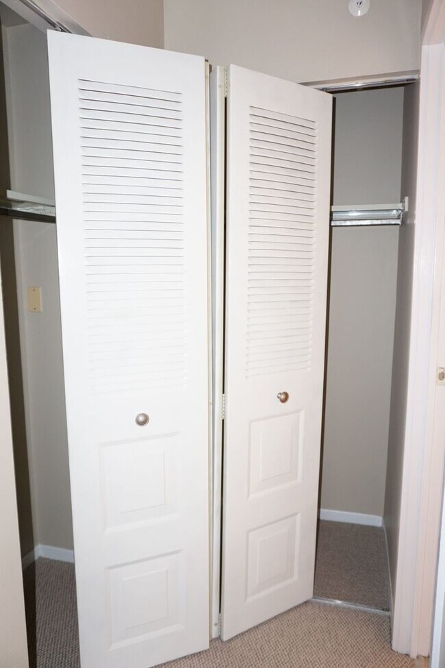 Building Photo - 913 Casey Ct