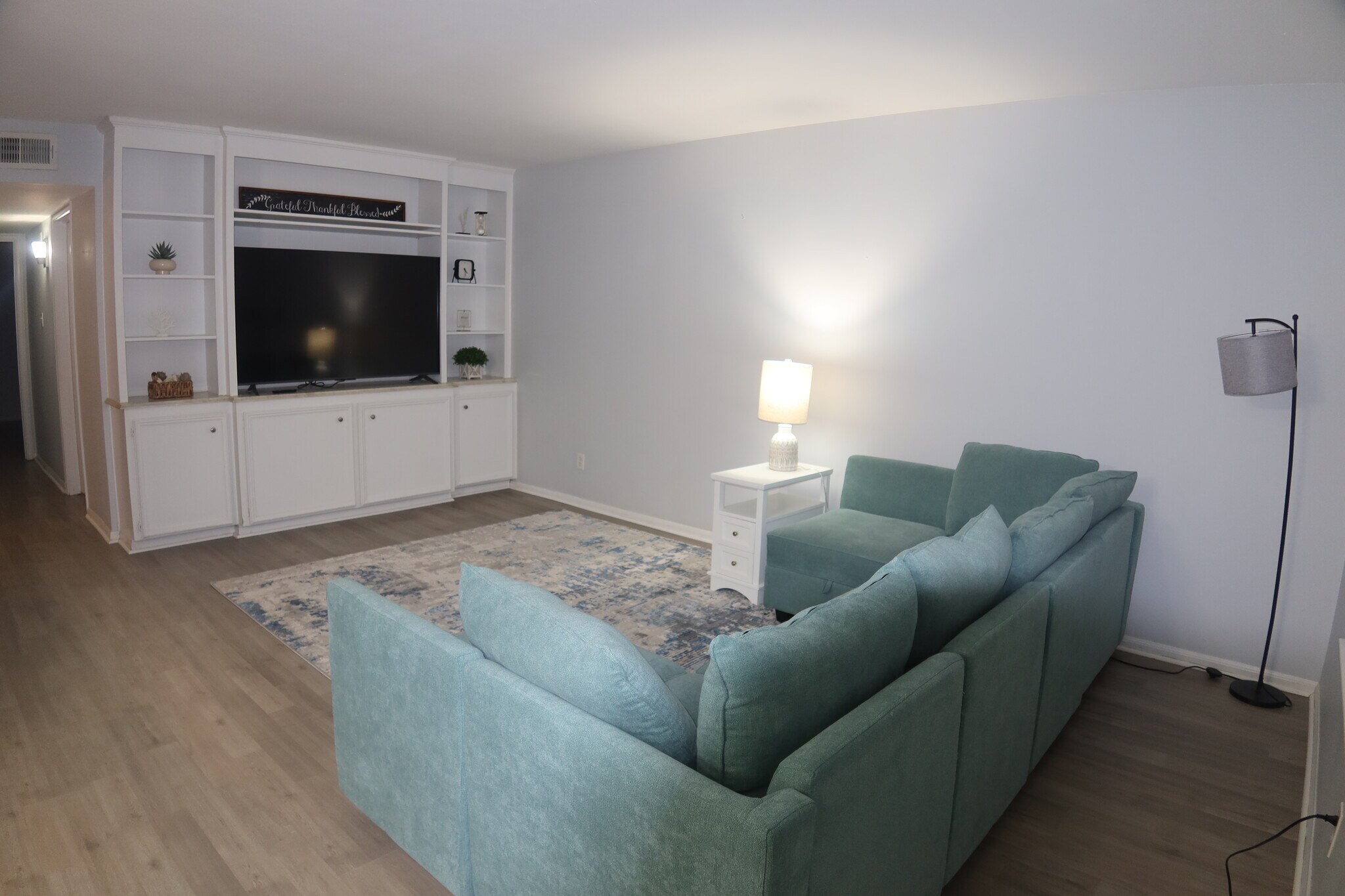 Building Photo - 3730 Fairfield Ave