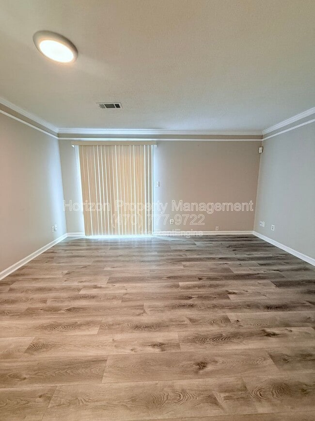 Building Photo - 3730 Old Flowery Branch Rd