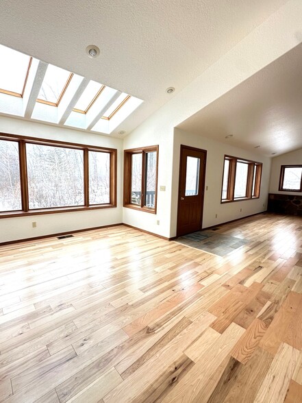 LIVING ROOM, BACK DOOR TO DECK, DINING ROOM - 10680 Manastash Rd