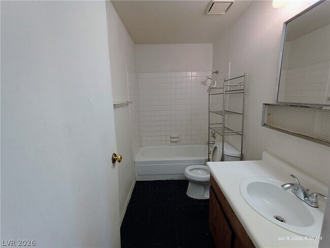 Building Photo - 6228 Ilanos Ln