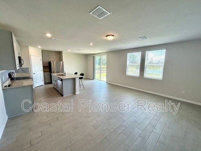 Building Photo - 34751 Telluride Ln
