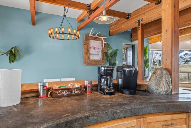 Building Photo - 84 Arcturus Dr