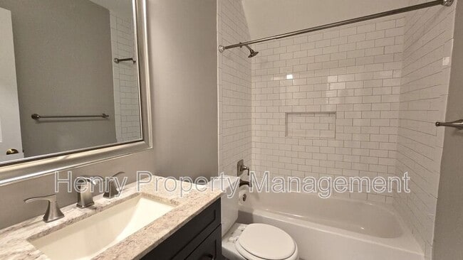 Building Photo - 131 Gold Meadow Dr