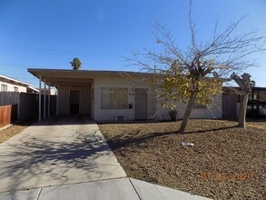 Building Photo - 2 bed