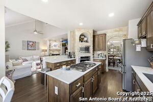 Building Photo - 21707 Cahill Oaks