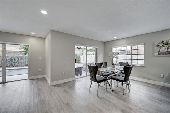 Building Photo - 14125 SW 167th Terrace
