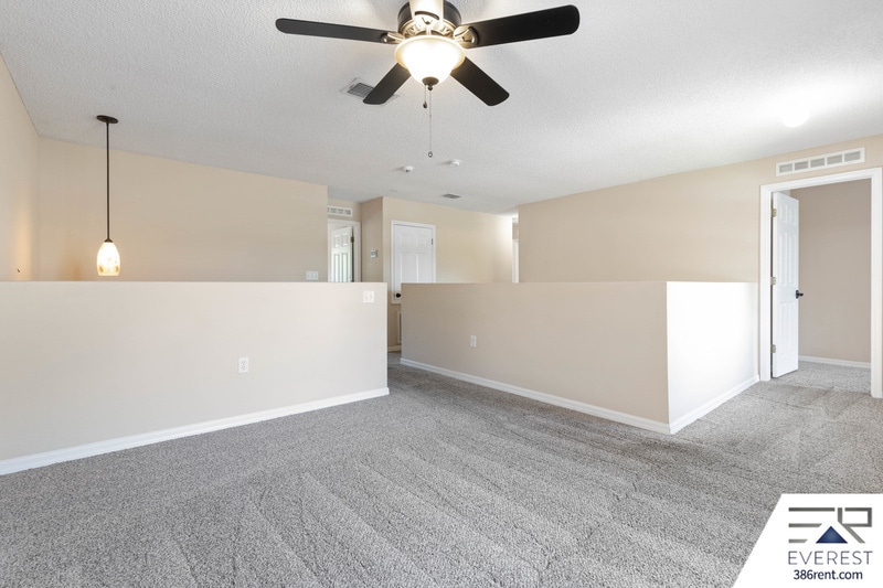 Building Photo - 67 Zinnia Trail