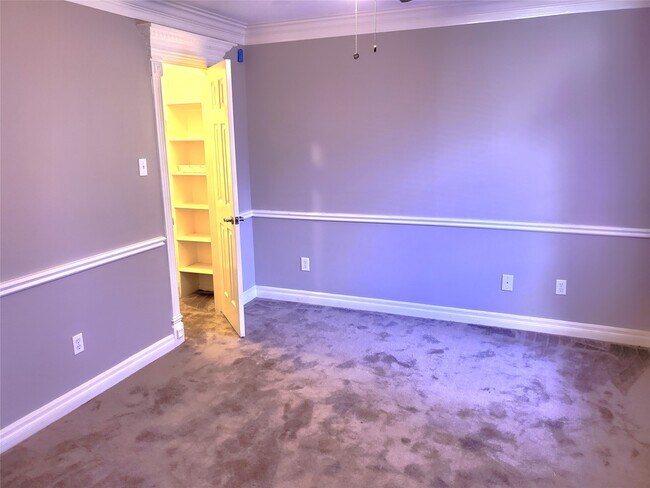 Building Photo - 3751 Pine Cone Trail