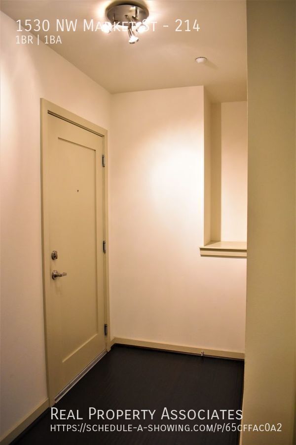 Building Photo - 1530 NW Market St