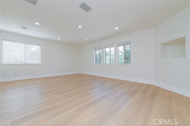 Building Photo - 3255 Bighorn Cir