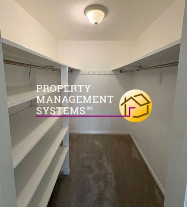 Building Photo - 2 Bedroom Condo in Millcreek!