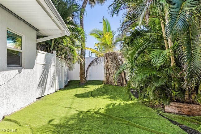 Building Photo - 135 Delmar Ave