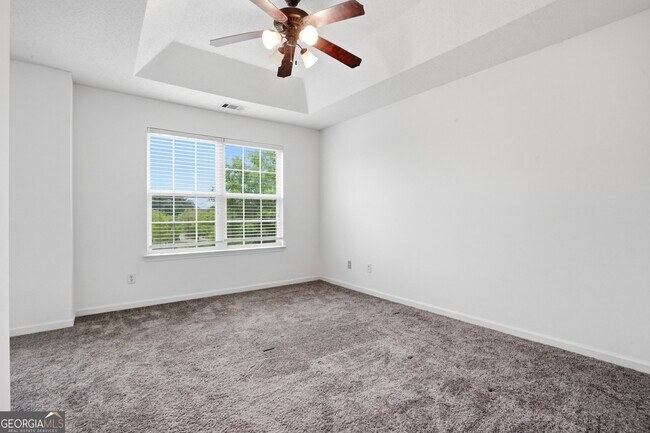 Building Photo - 5497 Festival Ave
