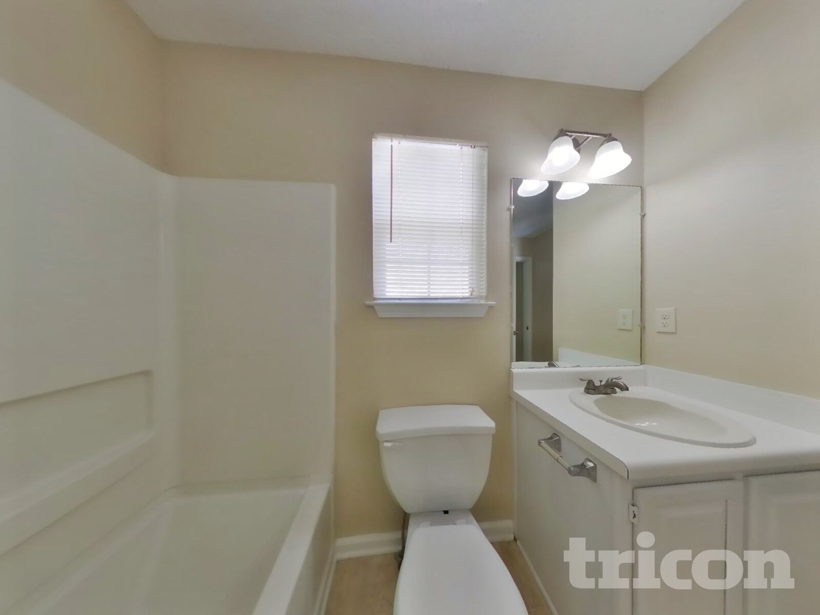 Building Photo - 3853 Sunview Dr NW