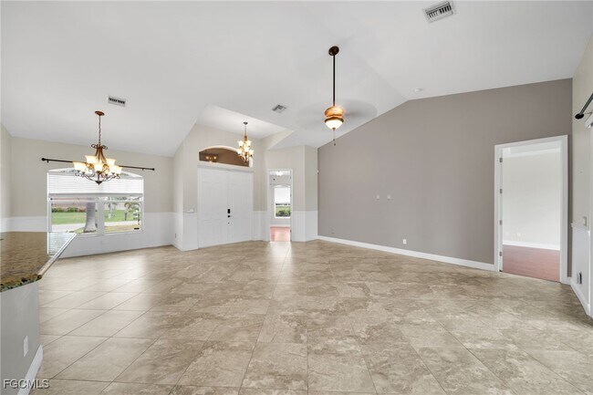 Building Photo - 3326 SW 8th St