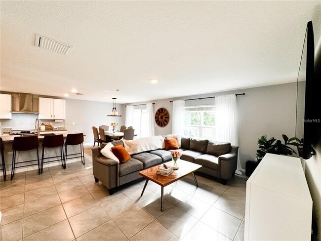Building Photo - 36851 Goffaux Loop