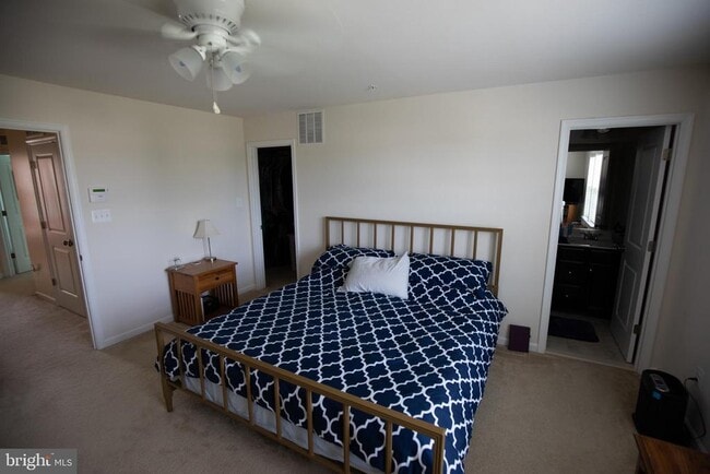 Building Photo - 43754 Winterberry Wy